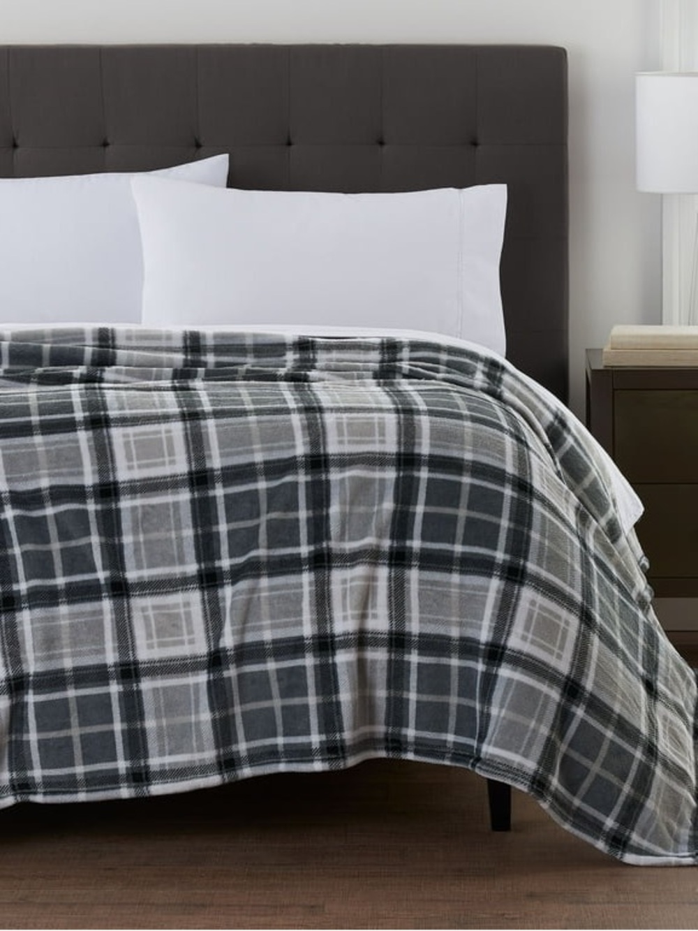 Soft Plush Grey Plaid Throw Blanket - Picture 2 of 5